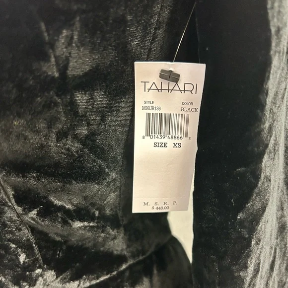New W/ Tags TAHARI 100% Polyester Blazer